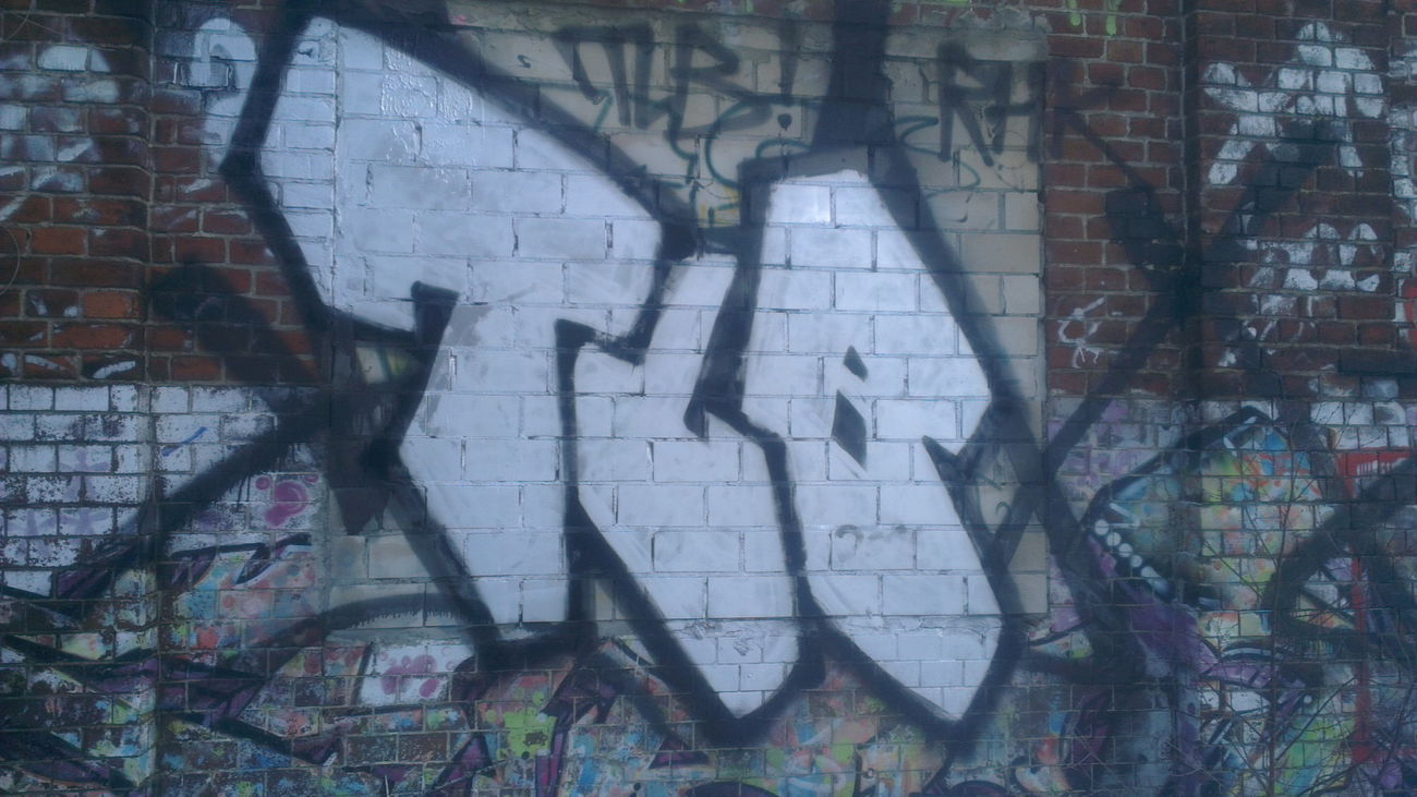 Graffiti Photo by Nr184 - TheLostBoys, TLBtlb (2016)