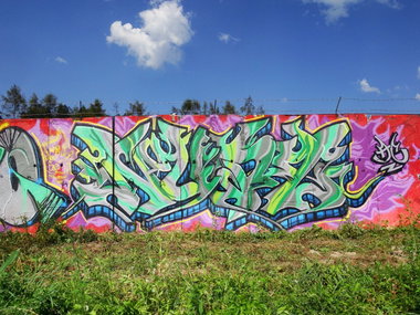 Graffiti Wall - Photo by NupzerOne (2014)