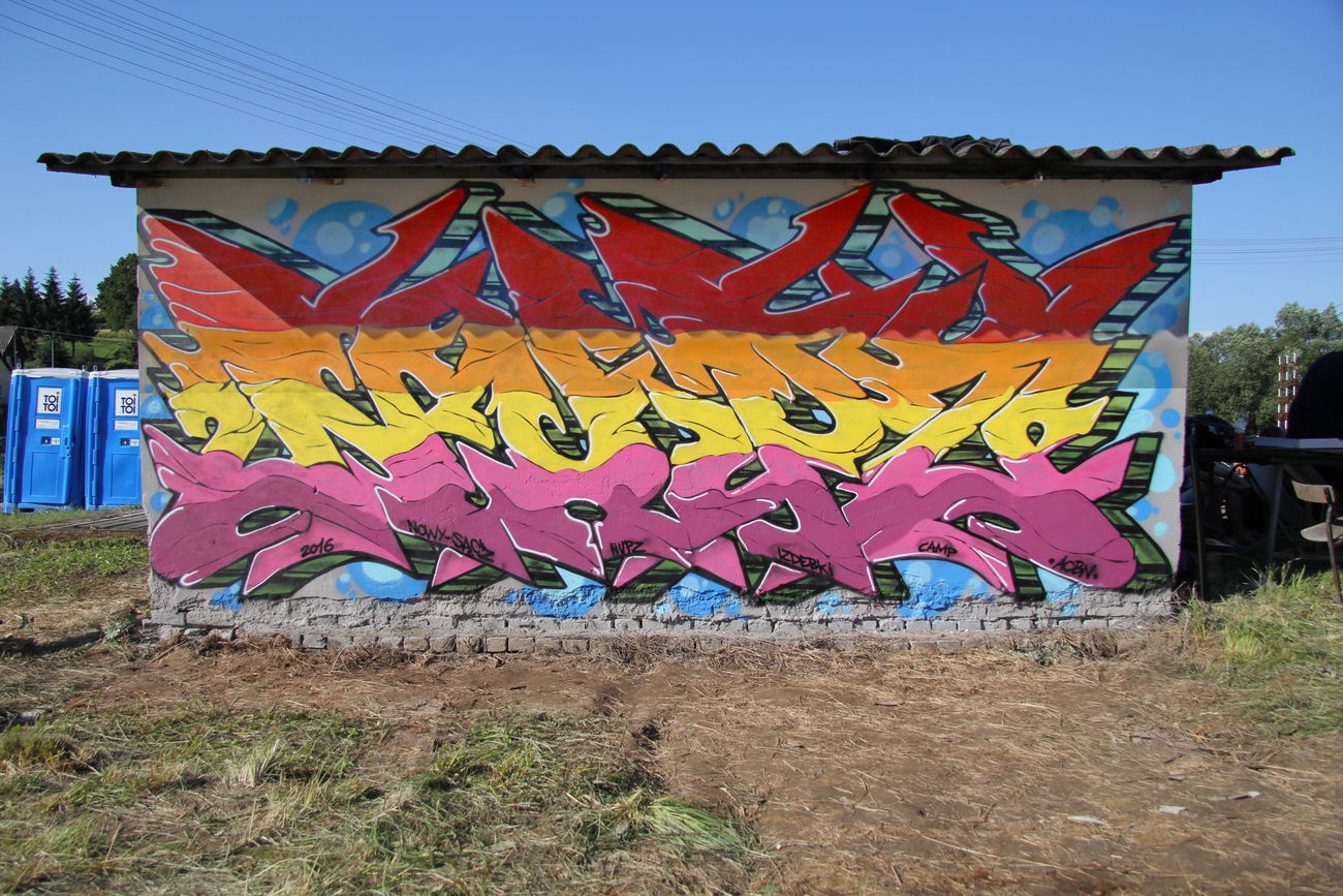 Graffiti Wall - Photo by NupzerOne - longboard, Jam, graffiti (2016)