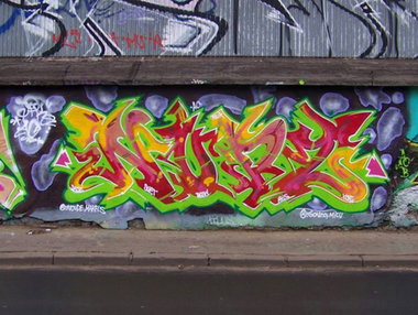 Graffiti Wall in Cracow - Photo by NupzerOne - Nupz, wks, wawel (2014)