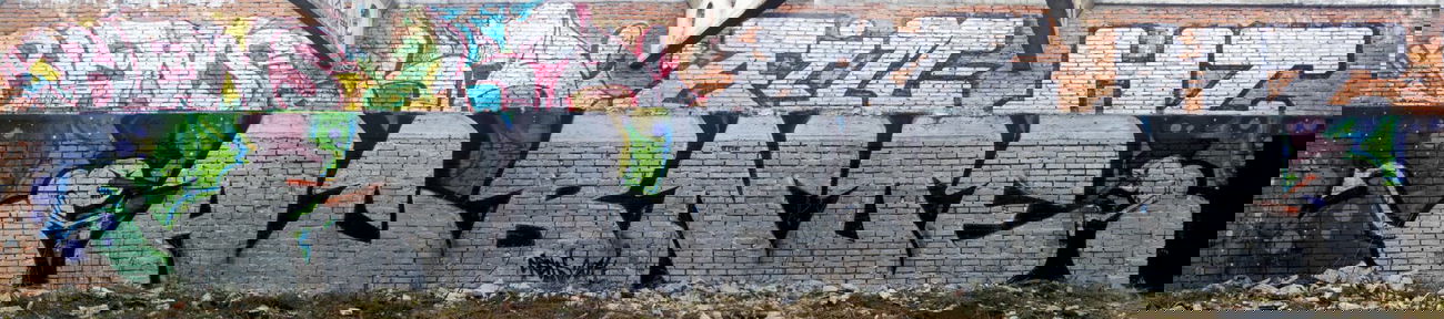 Graffiti Wall in Tarnów - Photo by NupzerOne - Ac, Bn, Oe (2014)