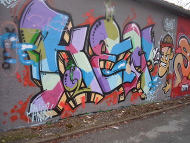 Graffiti Wall - Photo by NuseOne - key, bayreuth, graff