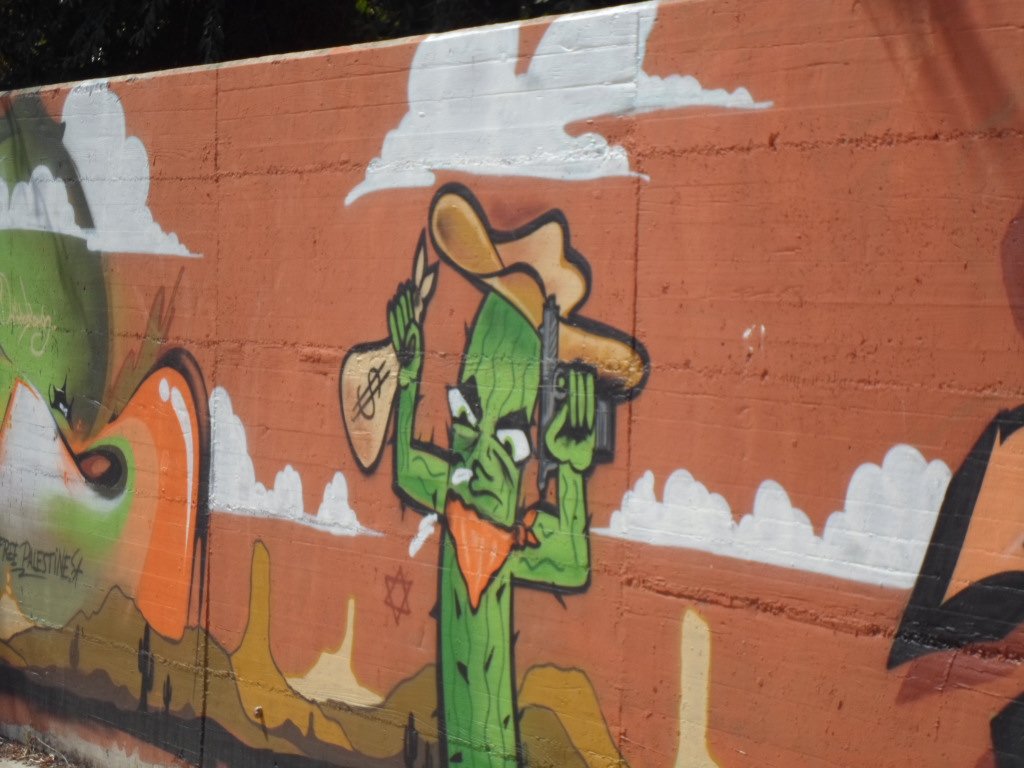 Graffiti Wall - Photo by NuseOne - urlaub, holiday, cattolica