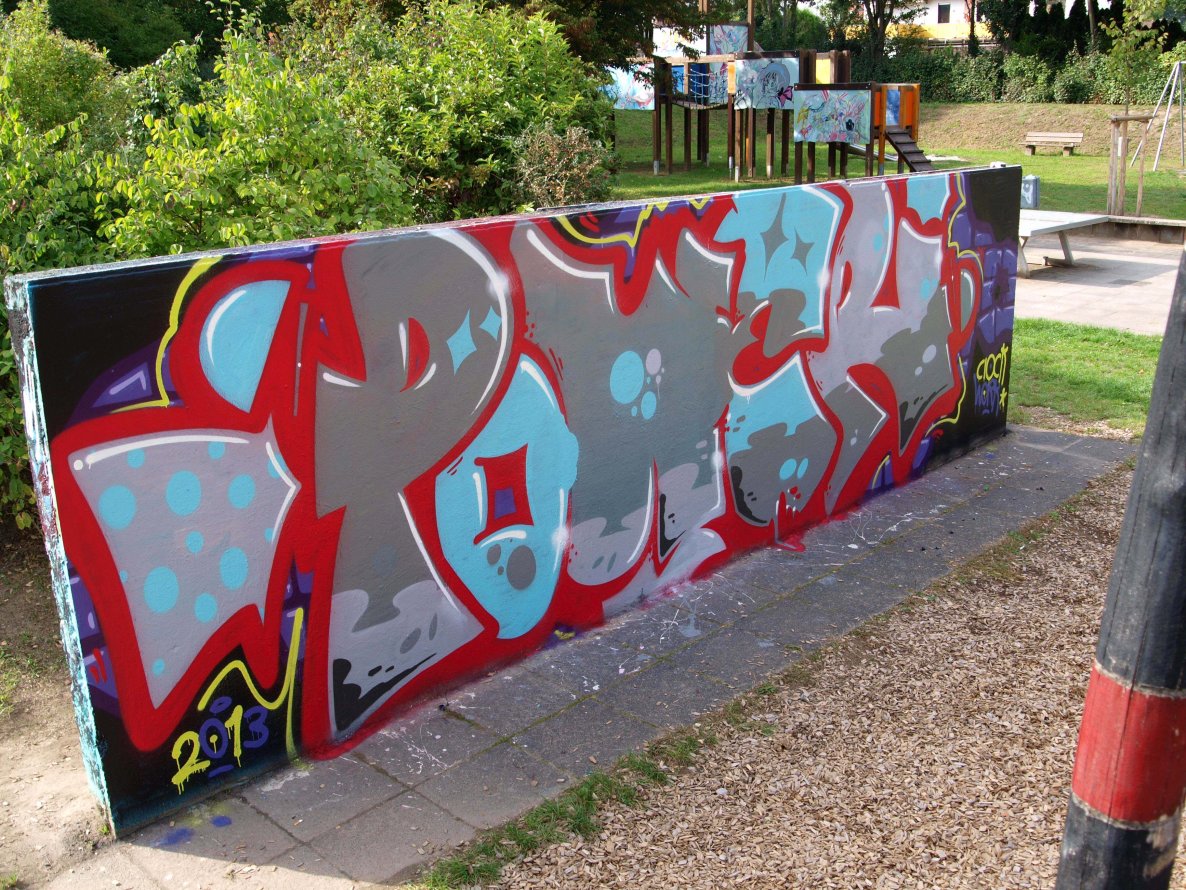 Graffiti Wall - Photo by Nutsone