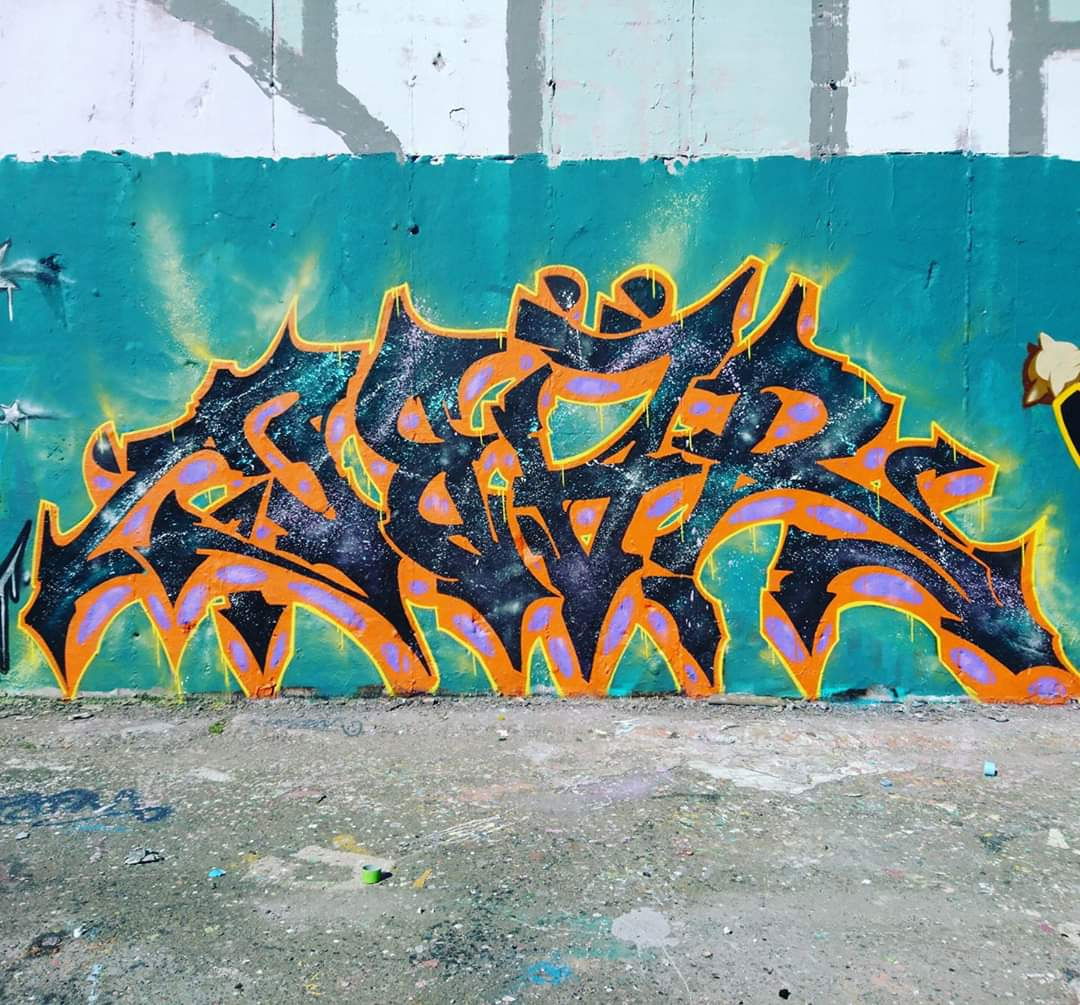 Graffiti Wall in Юго-Камское Сельское Поселение - Photo by OBARERBSE030 - graffiti, graffitilif...