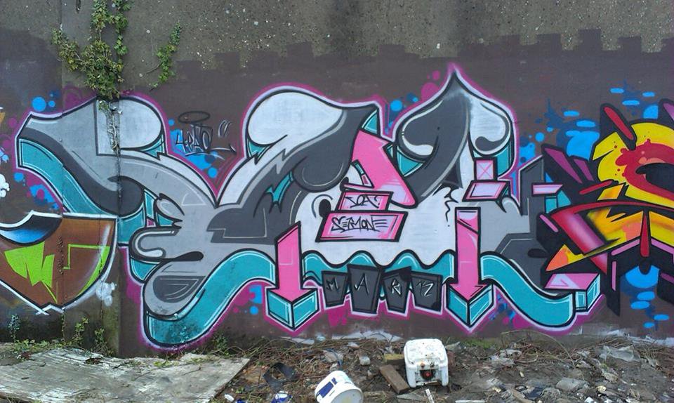 Graffiti Wall - Photo by ODWALSIE - SEIM, VOA (2014)