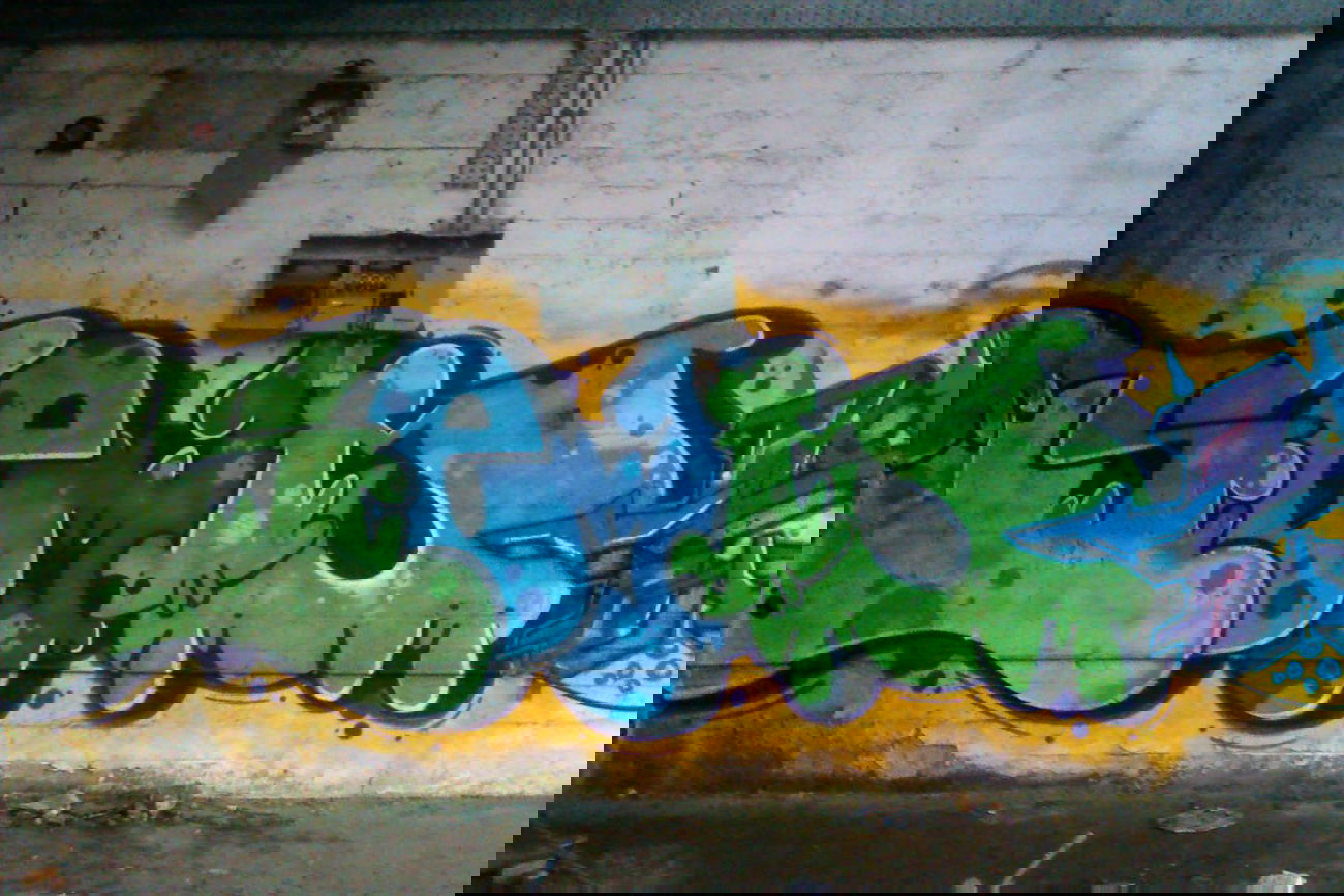 Graffiti Wall - Photo by ODWALSIE - SEIM, VOA, VOA (2013)