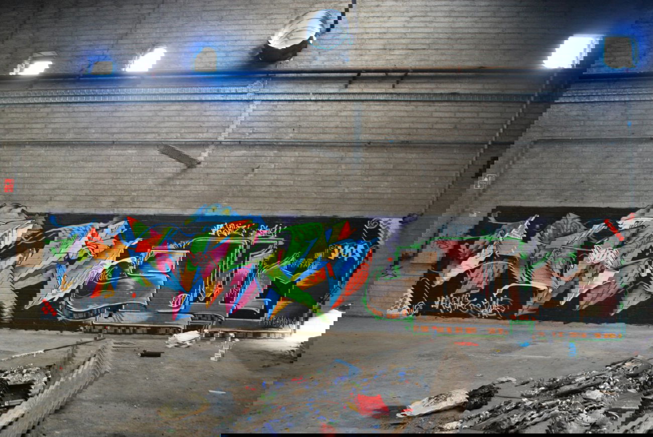 Graffiti Wall - Photo by ODWALSIE - KMIS, SEIM, VOA (2011)