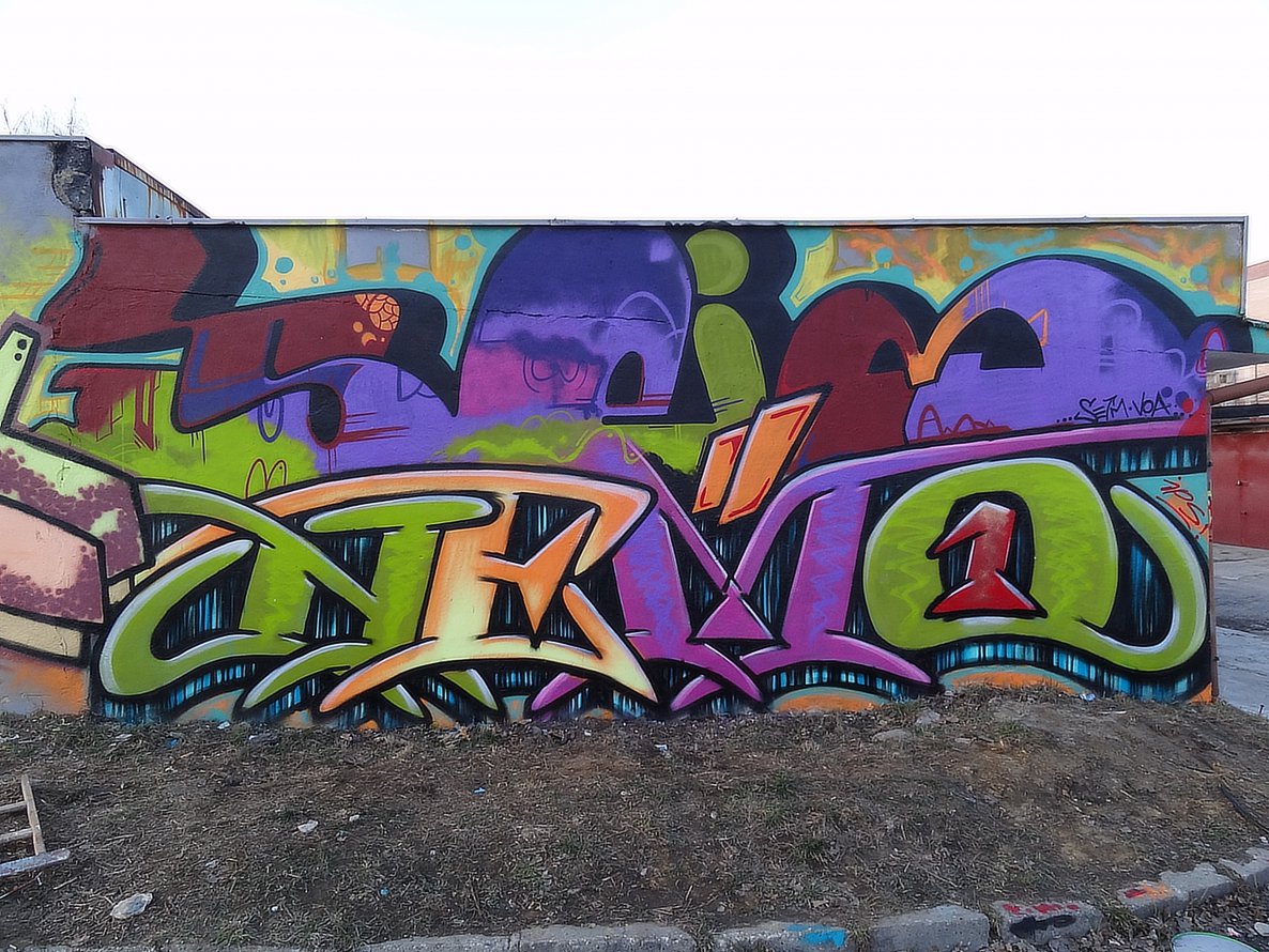 Graffiti Wall - Photo by ODWALSIE - SEIM, NEMO, VOA (2013)