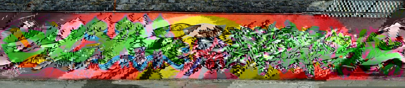 Graffiti Wall - Photo by ODWALSIE - ESC, VOA, SZO (2014)