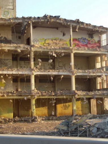 Graffiti Wall - Photo by OHNEIDEE - 3BC, RUHE (2016)