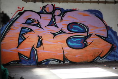 Graffiti Wall - Photo by OHNEIDEE - RUHE