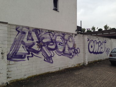 Graffiti Wall - Photo by OHNEIDEE