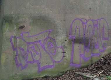 Graffiti Wall - Photo by OHNEIDEE - Rote, Tiser