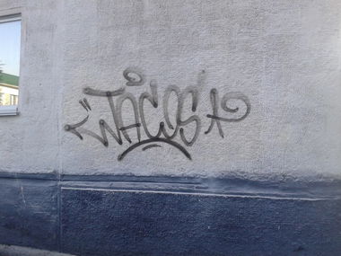 Graffiti Artwork - Photo by OLDTOY - Taco