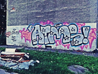 Graffiti Bombing - Photo by OLDTOY - ATMS