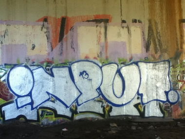 Graffiti Bombing - Photo by OMERCK