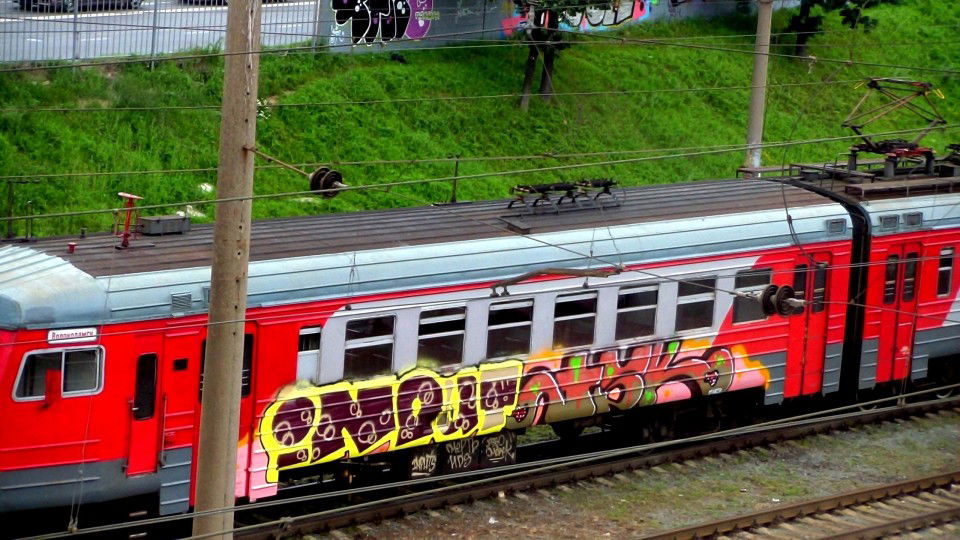 Graffiti Train in moscow - Photo by OMERCK - input, tbk (2013)
