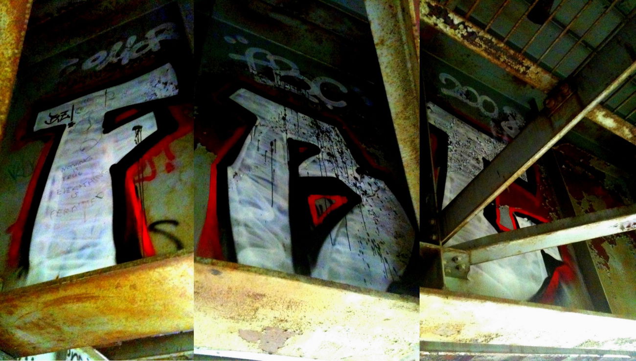 Graffiti Bombing - Photo by OMoR - omor, fbc, white (2008)