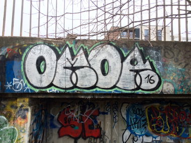 Graffiti Photo by OMoR - Omor, throwup, tup (2016)