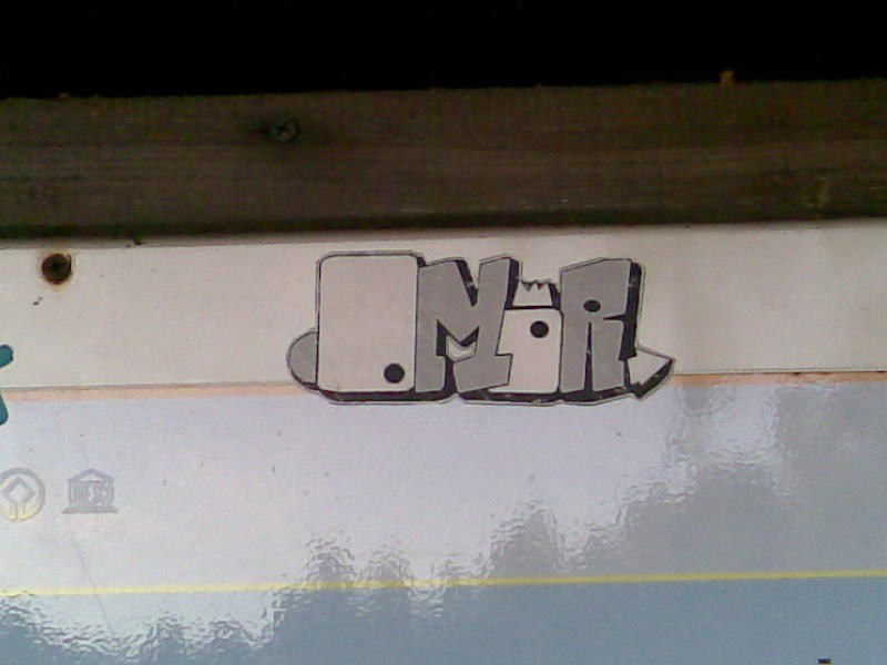Graffiti Street Art - Photo by OMoR - omor, sticker (2007)
