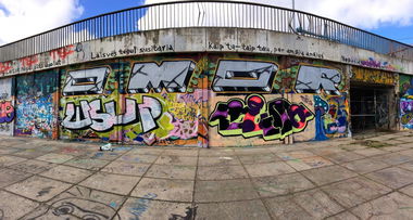Graffiti Wall - Photo by OMoR - omor, top, legal (2015)