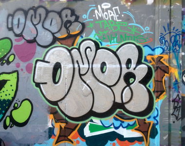 Graffiti Wall - Photo by OMoR - Omor, chrome (2016)