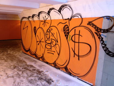 Graffiti Bombing - Photo by ONER420