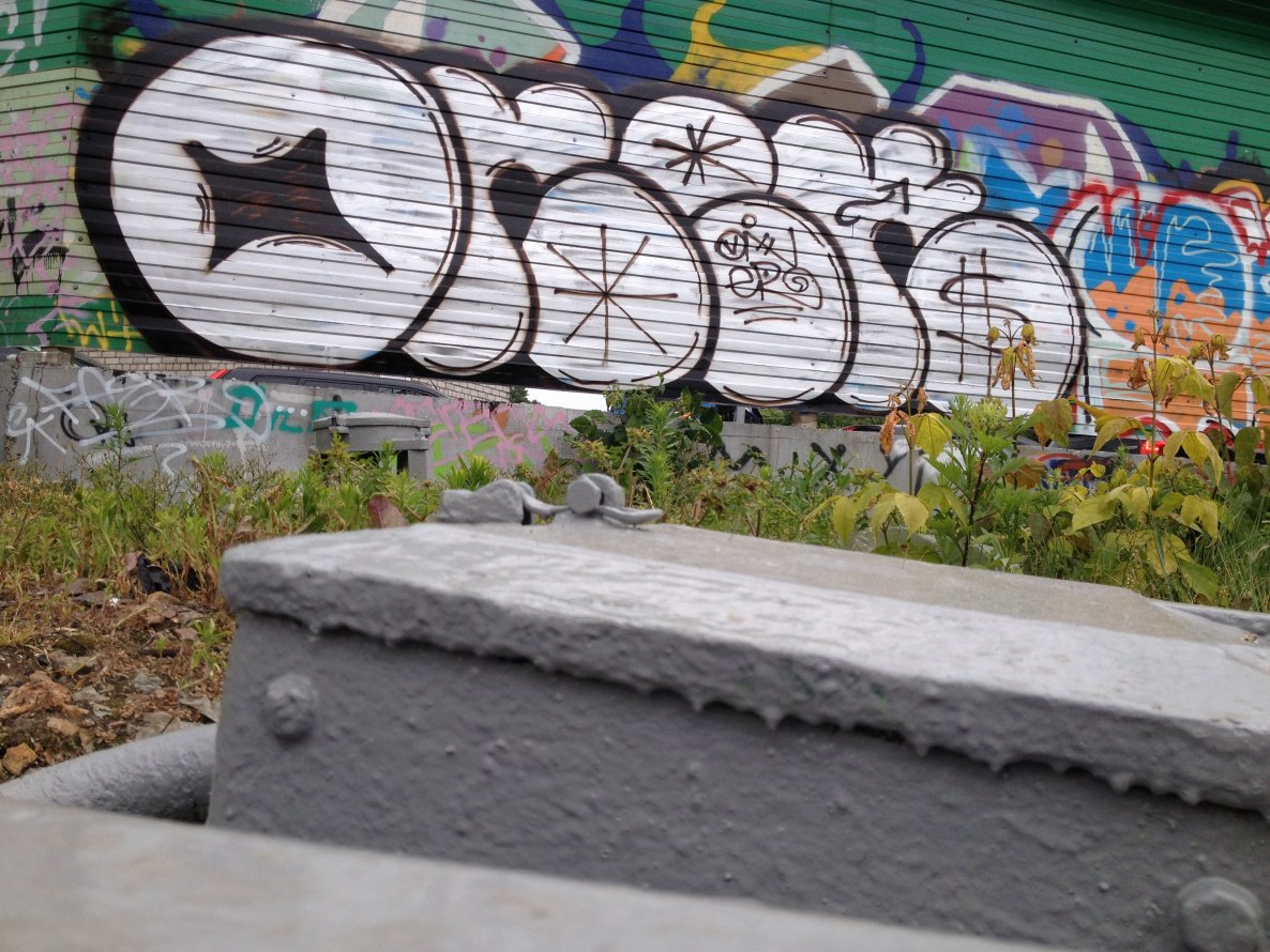 Graffiti Wall - Photo by ONER420