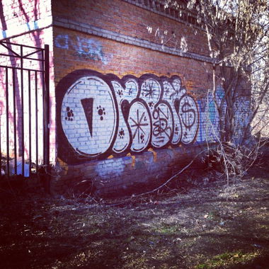 Graffiti Wall - Photo by ONER420