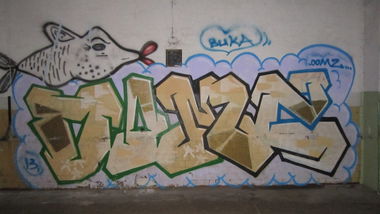 Graffiti Wall - Photo by OOMZ - oomz