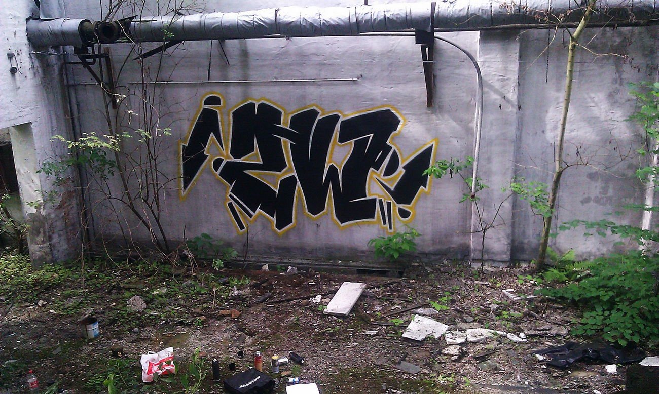 Graffiti Wall in Deutschland - Photo by OT - zw, wiz