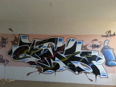 Graffiti Wall - Photo by OTIMEone - OTIME (2013)
