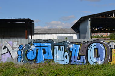 Graffiti Wall - Photo by OUSSCREW