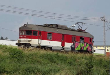 Graffiti Train - Photo by OUSSCREW