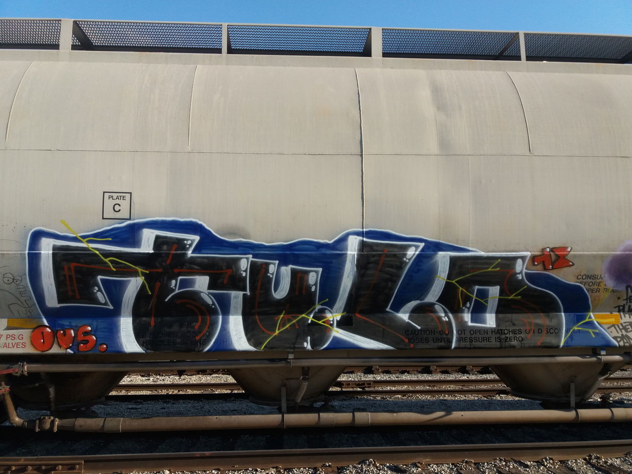 Graffiti Train - Photo by OUSSCREW - TULO