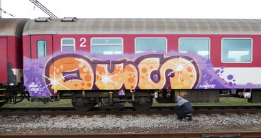 Graffiti Train - Photo by OUSSCREW