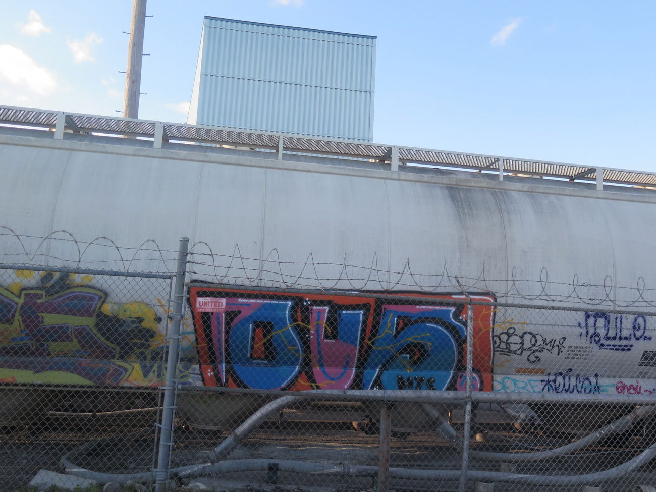 Graffiti Train - Photo by OUSSCREW