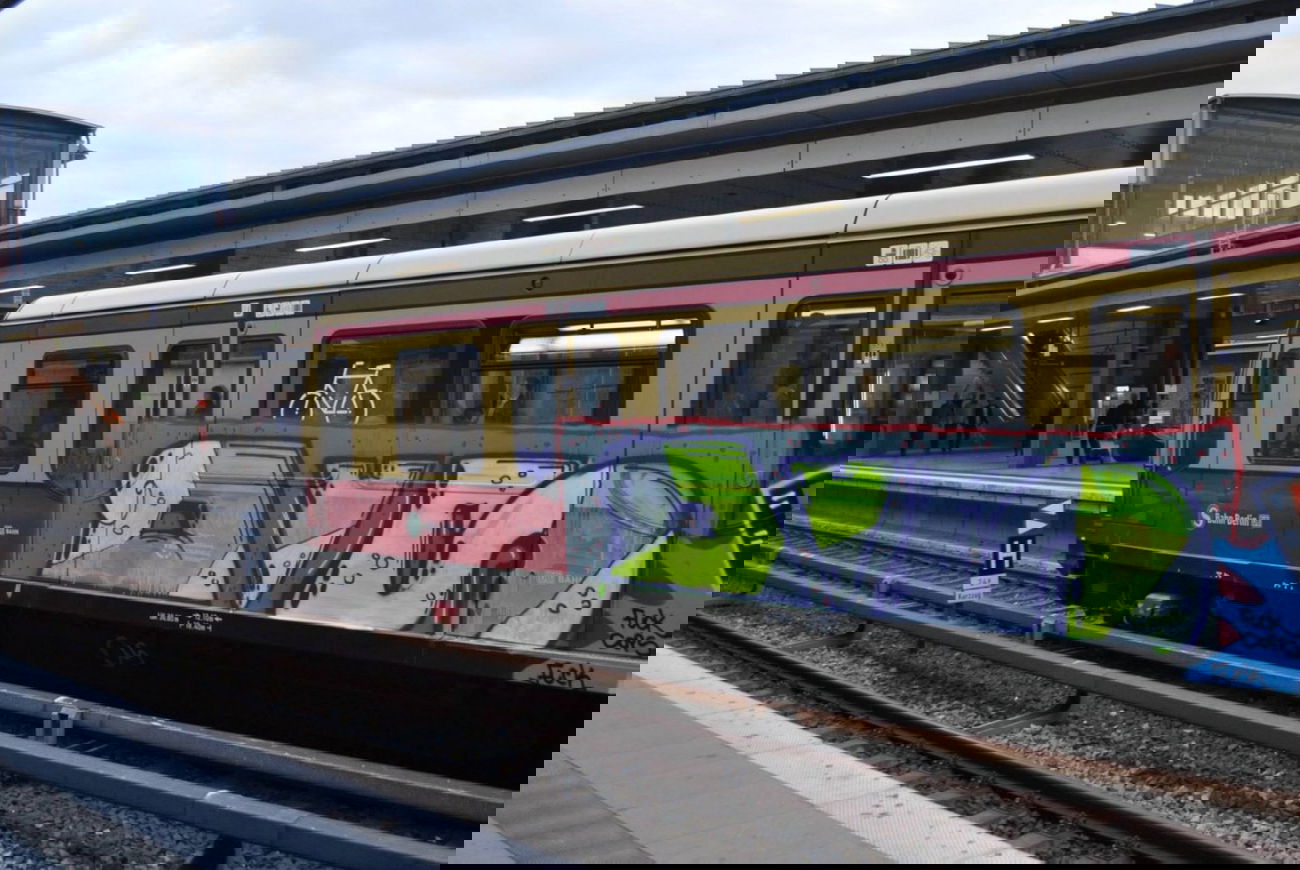 Graffiti Train - Photo by OUSSCREW