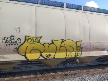 Graffiti Train - Photo by OUSSCREW