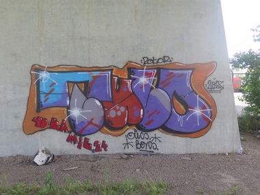 Graffiti Wall - Photo by OUSSCREW