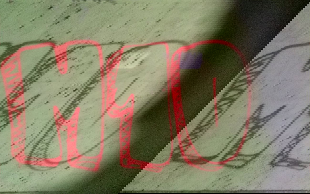 Graffiti Wall in Masandra - Photo by OZES - M10, crew (2014)