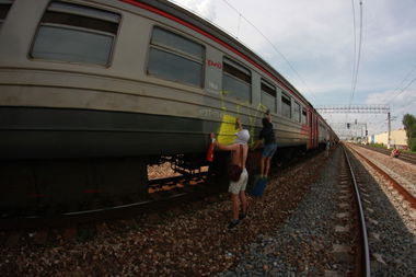 Graffiti Train in Moscow - Photo by Obeaks - Obeks