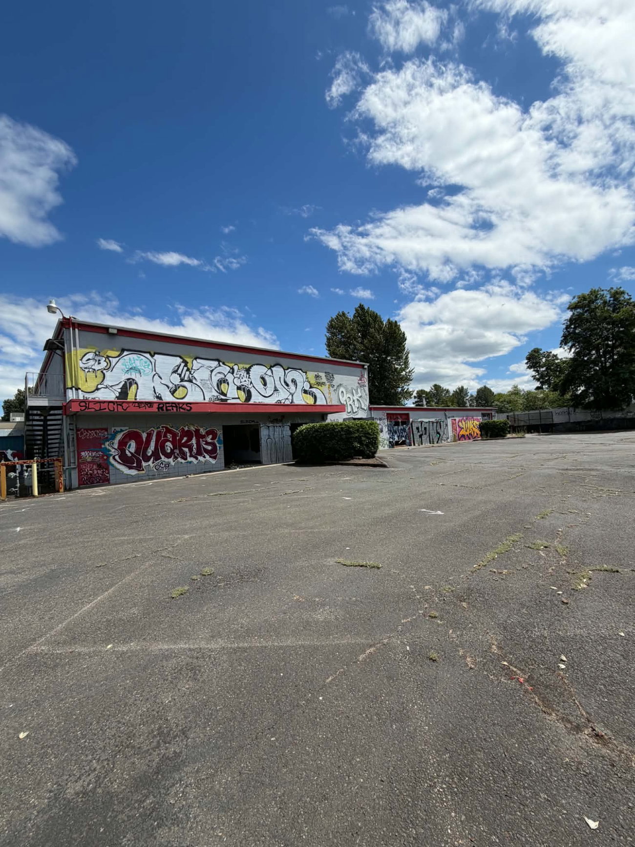 Graffiti Wall in Kent, wa - Photo by Observer206 - alkom, quarts, ocp (2026)