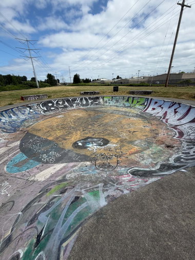 Graffiti Wall in Kent, wa - Photo by Observer206 - bkuz, bkuzforever (2024)