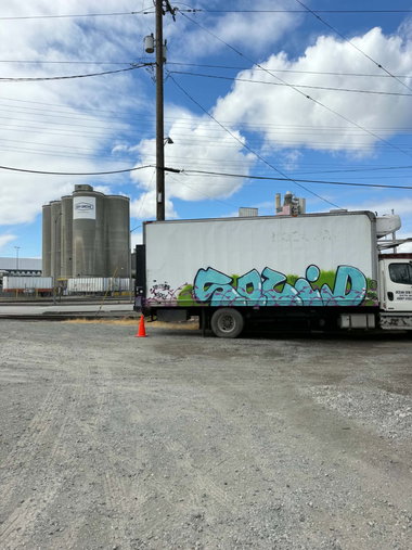Graffiti Bombing in Georgetown, wa - Photo by Observer206 - solid, uh, seattle (2026)