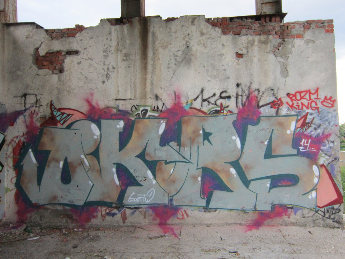 Graffiti Wall - Photo by Okrs01 - OKRS, RAP (2014)