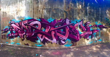 Graffiti Wall - Photo by Olboy - Olboymelon