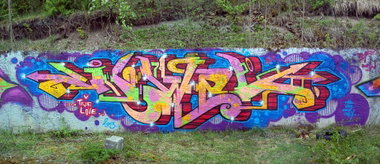 Graffiti Wall in Barcelona - Photo by Oldschool - Juwel79, Zosk79, TRUE