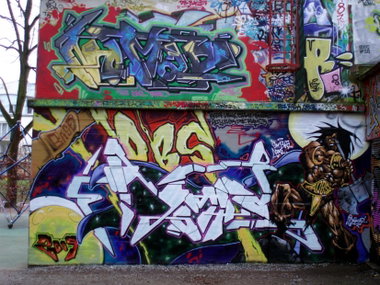 Graffiti Wall in Hamburg - Photo by Oldschool - Nomad, BASF